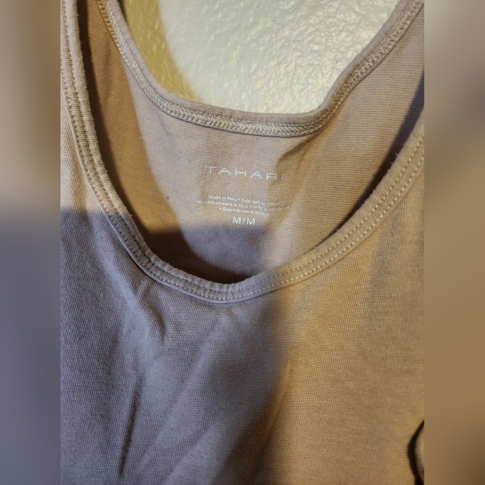 Bundle/Lot of Tahari Tops, Two Women's Medium Brown & Beige Tahari Tank Tops - Picture 7 of 8